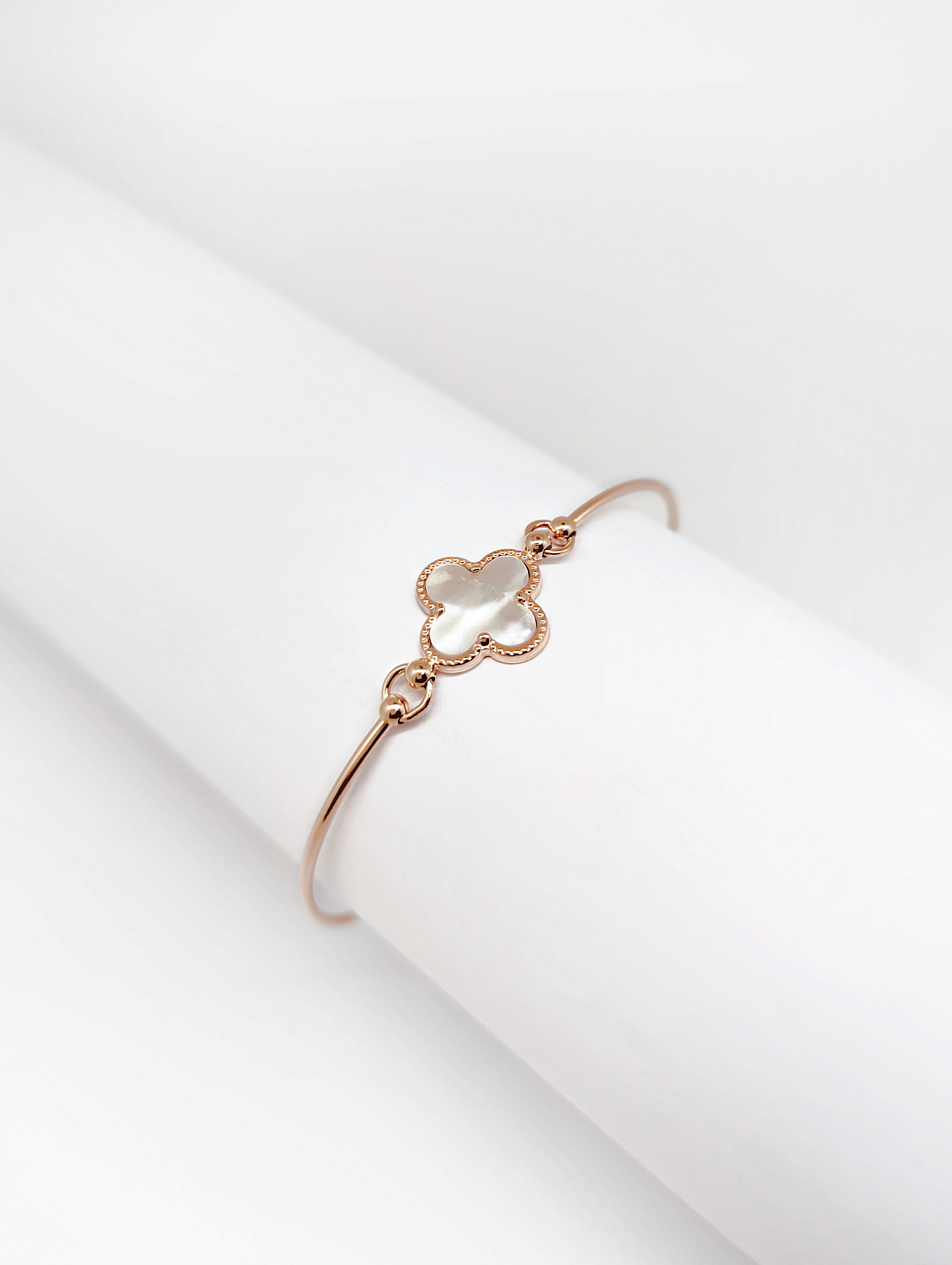 Дорогие дамы! 